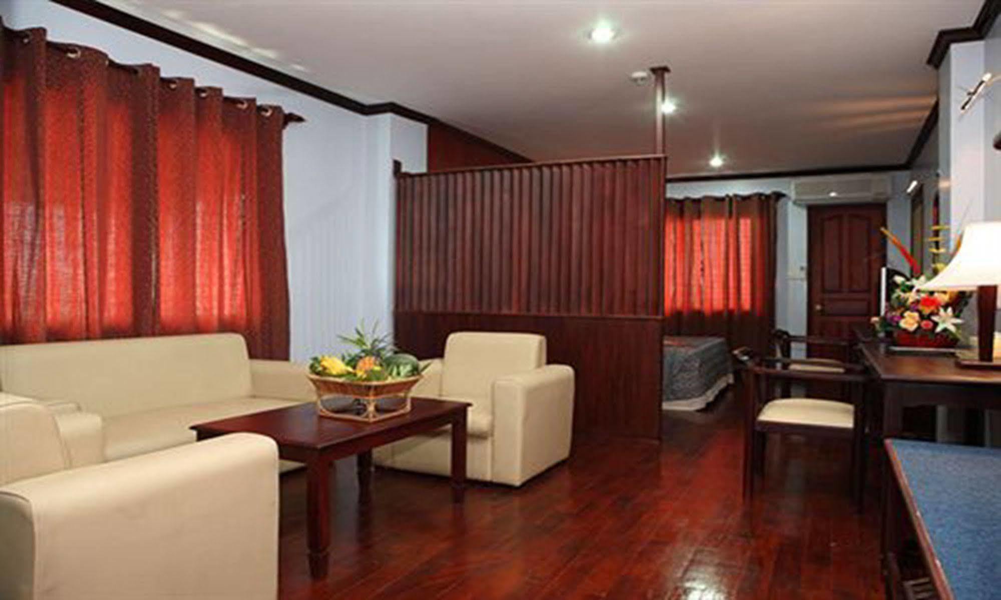 Vansana Riverside Hotel Vientiane Exterior photo